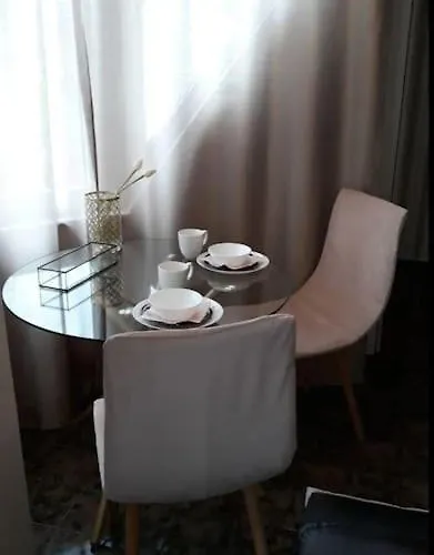 Apartament 5min To *